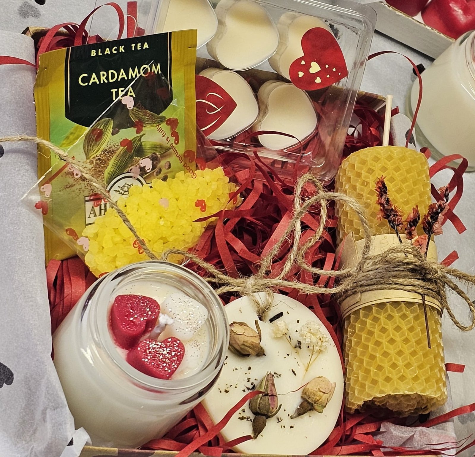 Rose scented soy candle jar close-up